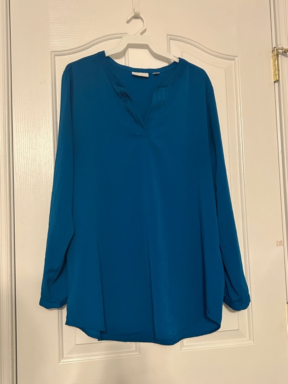 New York & Company Teal V-Neck Long Sleeve Blouse Size L EUC